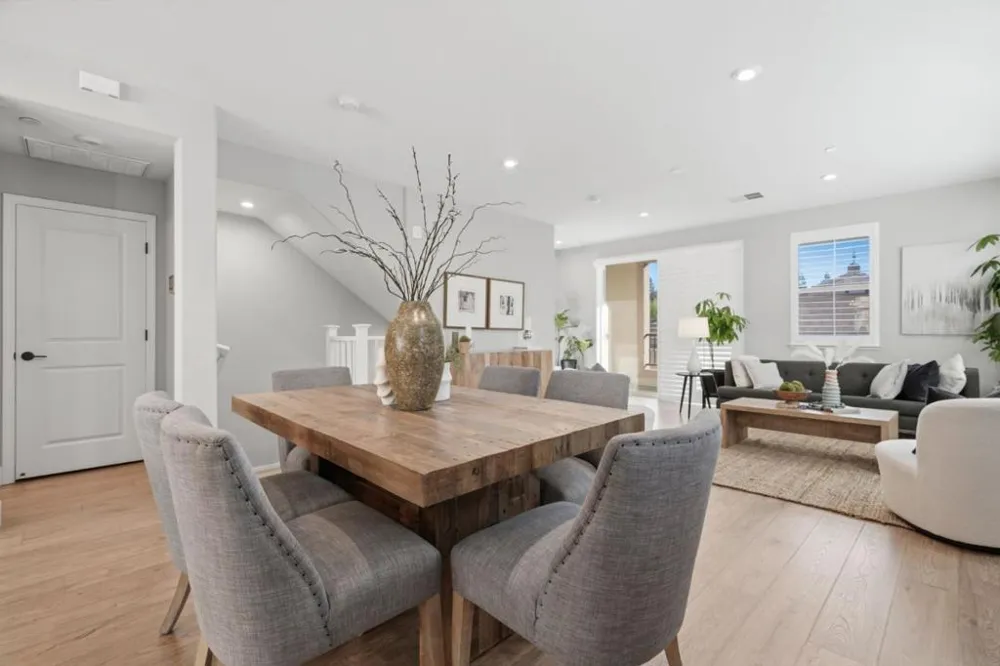 560 Saint Remi Terrace #1 Sunnyvale, CA 94085