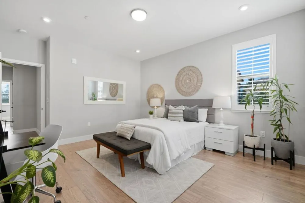 560 Saint Remi Terrace #1 Sunnyvale, CA 94085