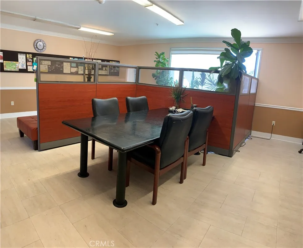 596 S Brea Boulevard Brea, CA 92821
