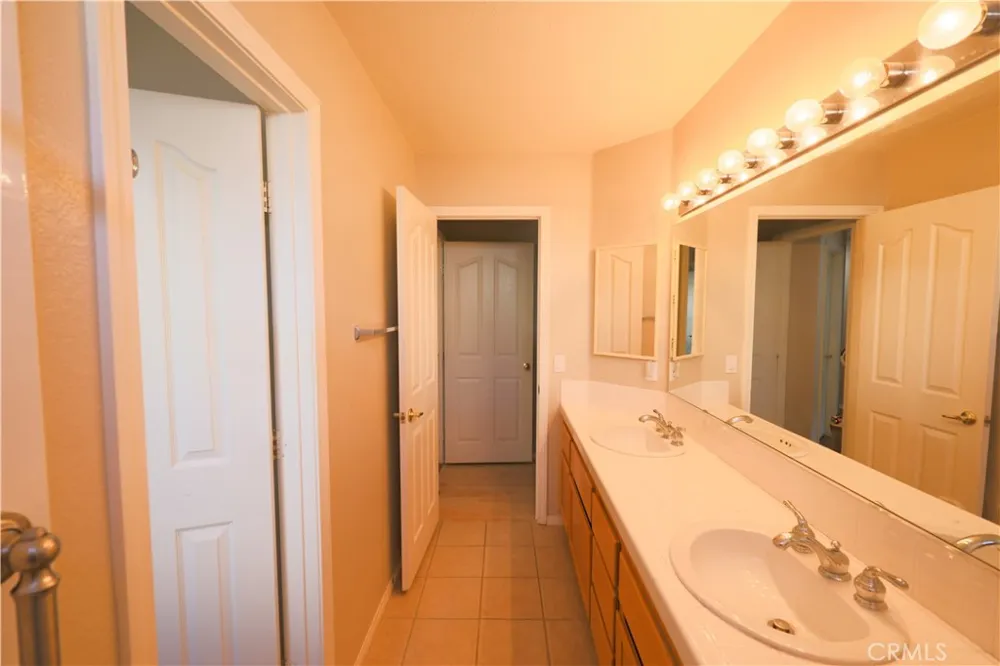 4125 Portola Dr. Palmdale, CA 93551
