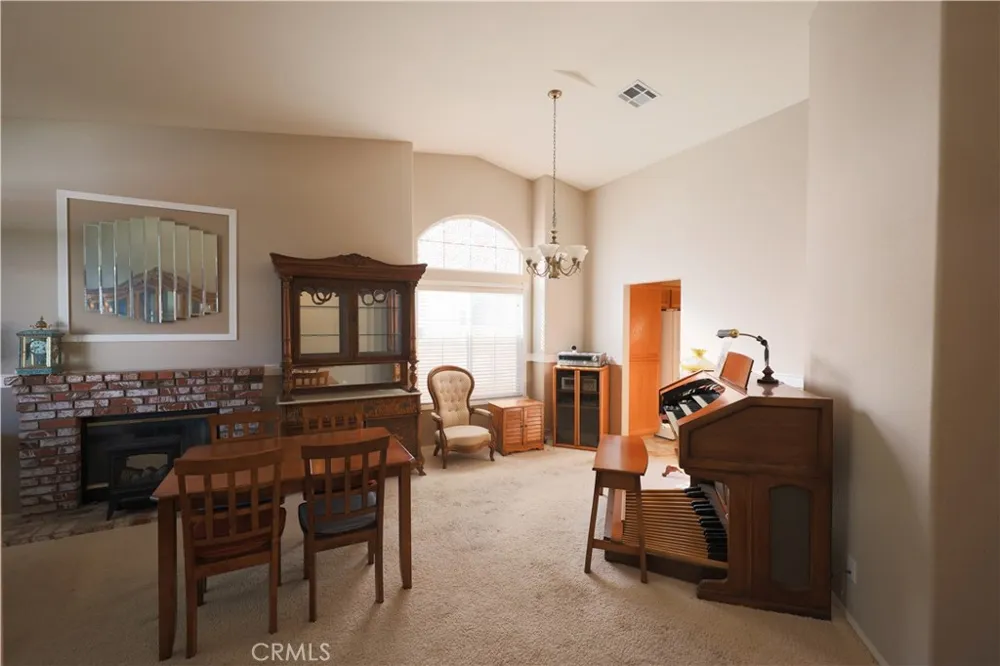 4125 Portola Dr. Palmdale, CA 93551