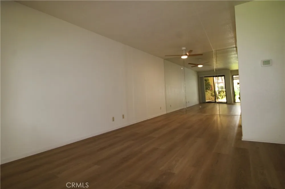2800 E Los Felices Circle #113 Palm Springs, CA 92262