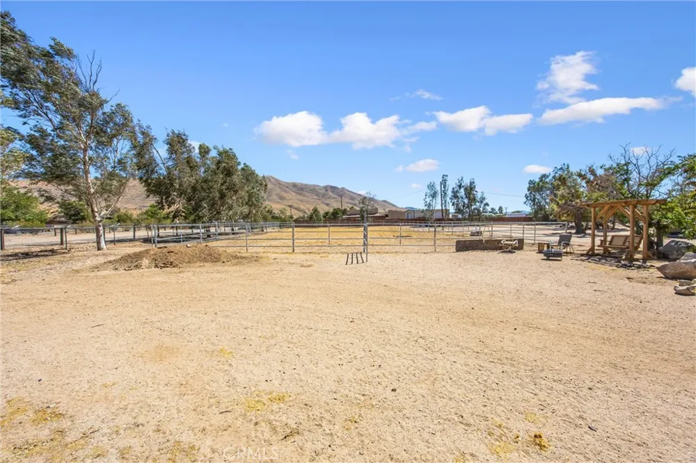 9650 Yucca Apple Valley, CA 92308