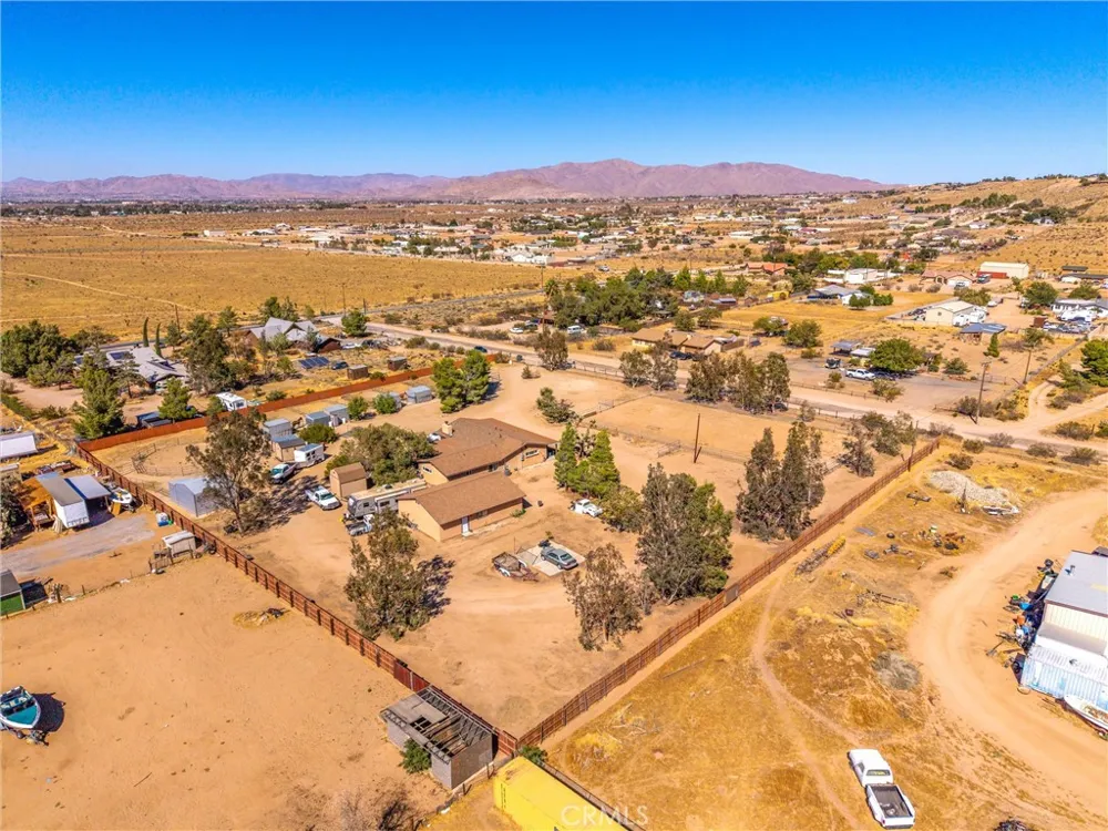 9650 Yucca Apple Valley, CA 92308