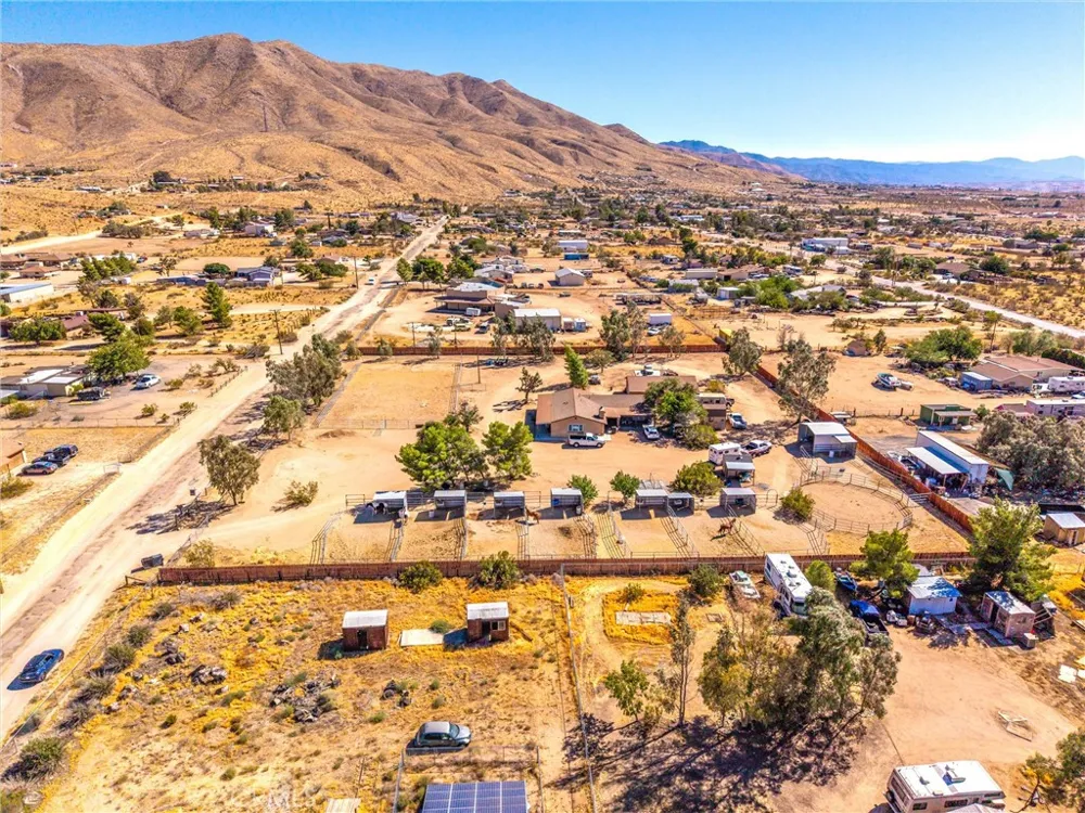 9650 Yucca Apple Valley, CA 92308