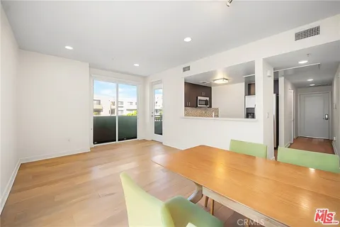 436 S Virgil Avenue #312