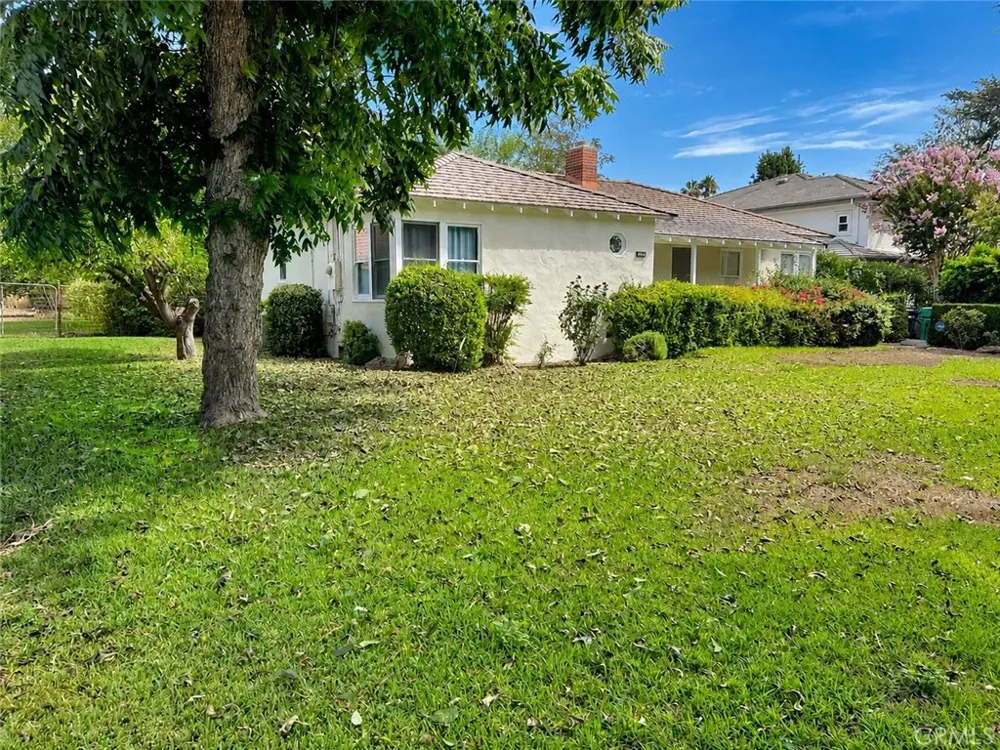 325 W Lemon Arcadia, CA 91007