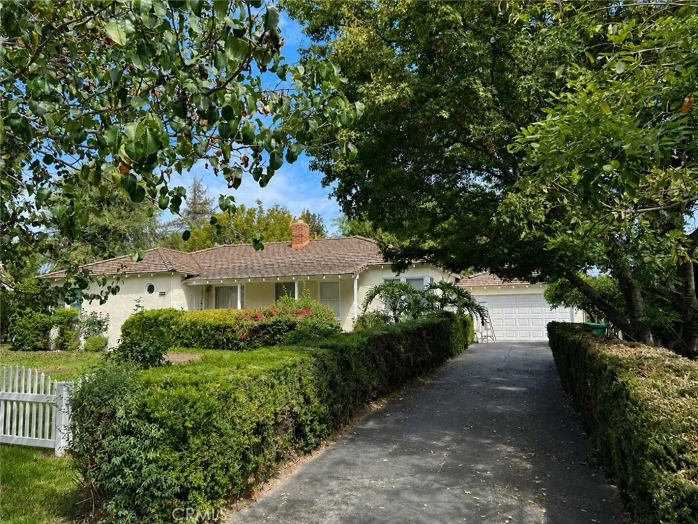 325 W Lemon Arcadia, CA 91007