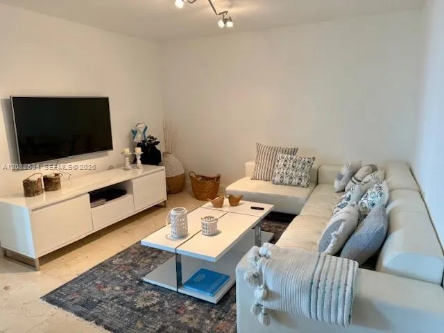 16500 Collins Ave #454 Sunny Isles Beach, FL 33160