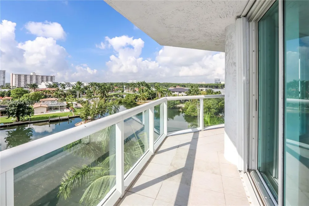 16500 Collins Ave #454 Sunny Isles Beach, FL 33160