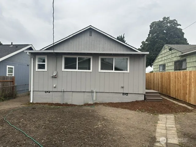 264 19th Avenue Longview, WA 98632
