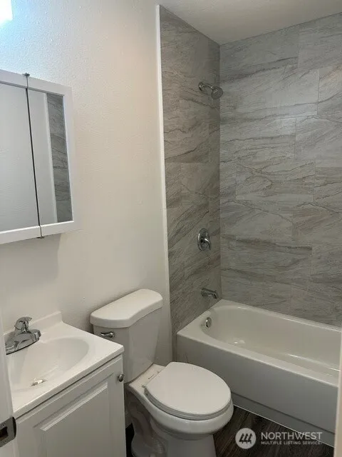 264 19th Avenue Longview, WA 98632