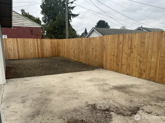 264 19th Avenue Longview, WA 98632