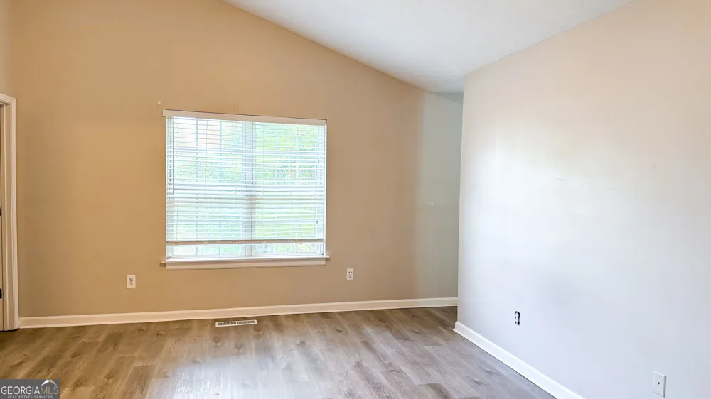 3339 Benthollow LN Duluth, GA 30096