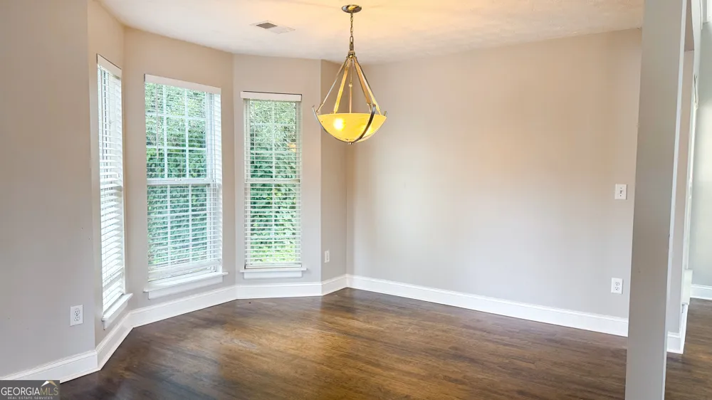 3339 Benthollow LN Duluth, GA 30096