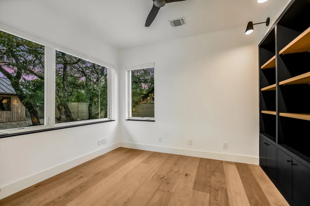 13 Meridian Drive Wimberley, TX 78676