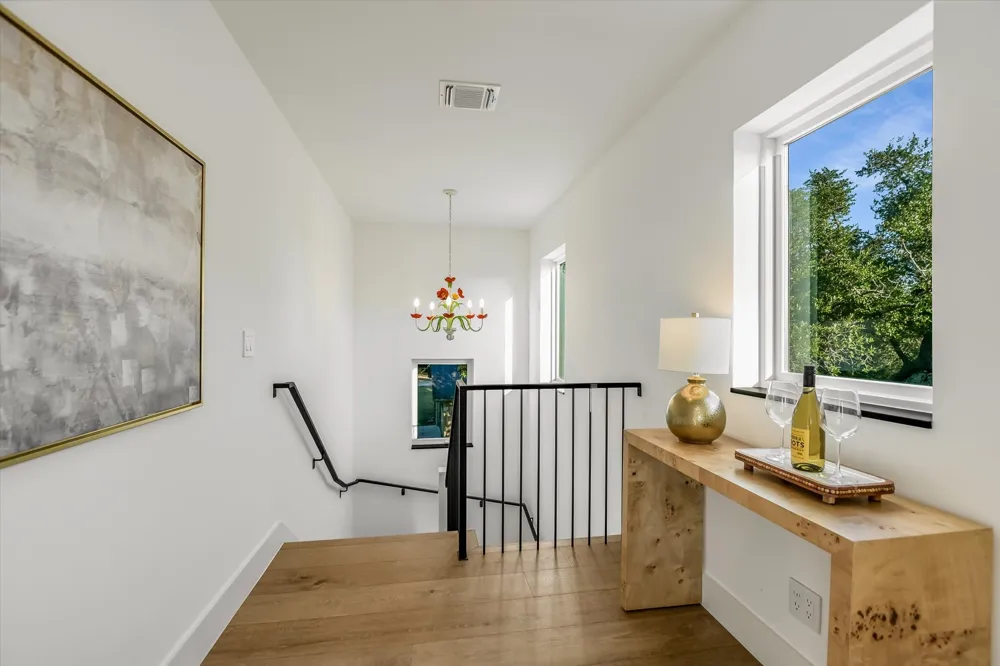 13 Meridian Drive Wimberley, TX 78676