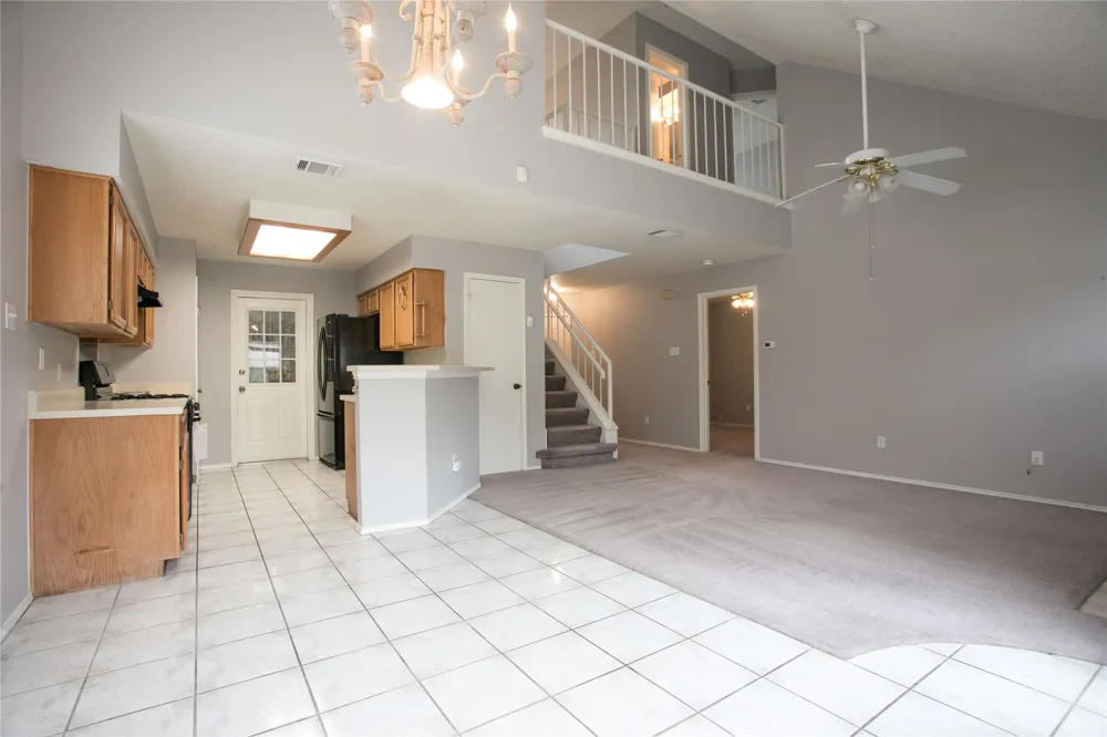 10639 Carovilli Drive Austin, TX 78748