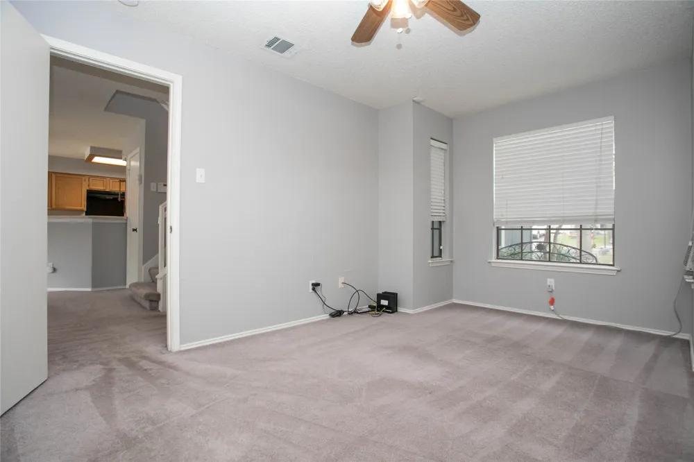 10639 Carovilli Drive Austin, TX 78748