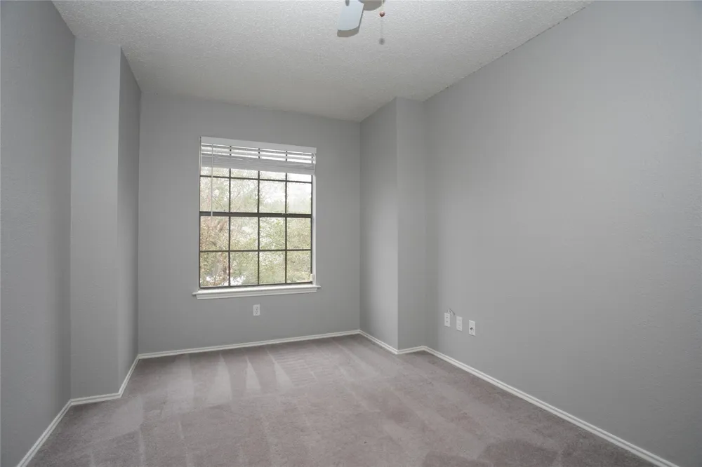 10639 Carovilli Drive Austin, TX 78748