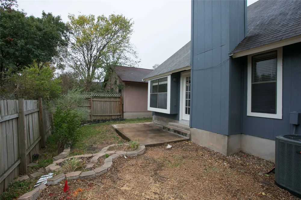 10639 Carovilli Drive Austin, TX 78748