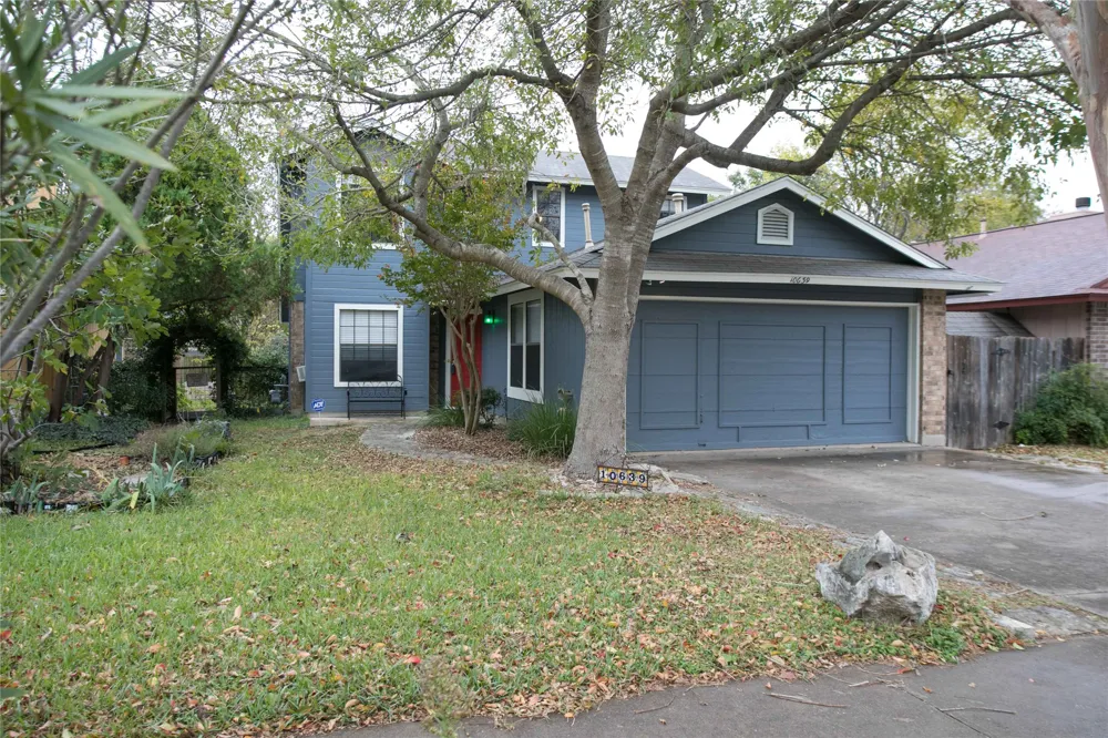 10639 Carovilli Drive Austin, TX 78748