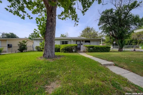 362 CHERRY RIDGE DR