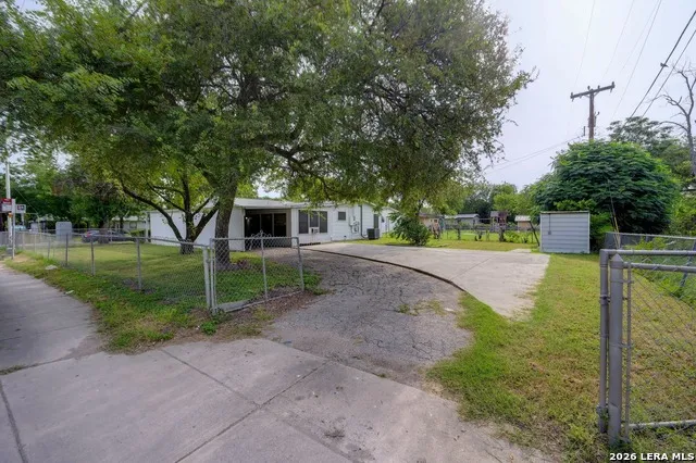 362 CHERRY RIDGE DR San Antonio, TX 78213