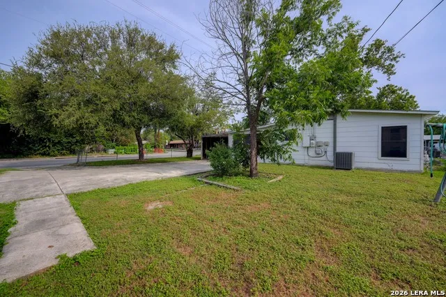 362 CHERRY RIDGE DR San Antonio, TX 78213
