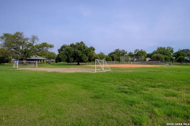 362 CHERRY RIDGE DR San Antonio, TX 78213