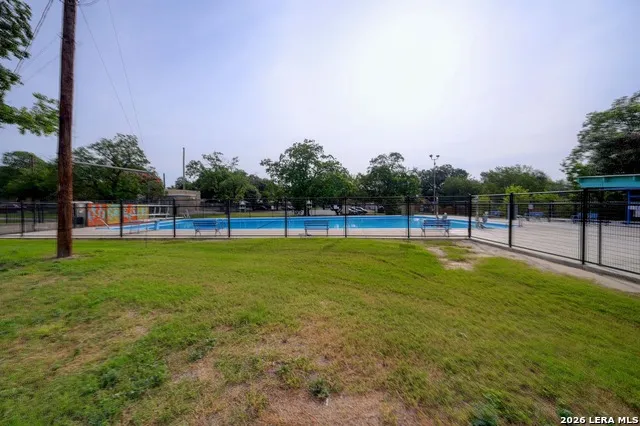 362 CHERRY RIDGE DR San Antonio, TX 78213