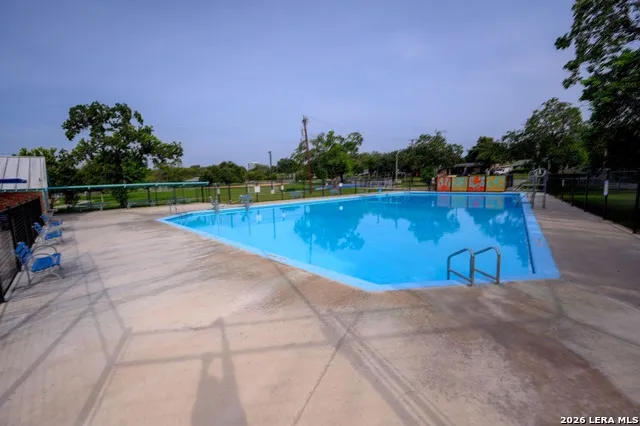 362 CHERRY RIDGE DR San Antonio, TX 78213