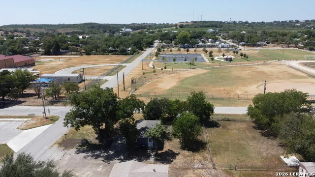 901 Houston Castroville, TX 78009