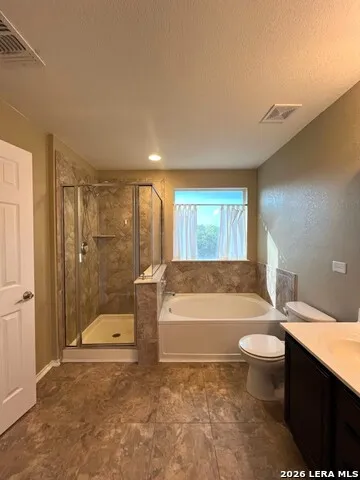 6140 Fred Couples Schertz, TX 78108