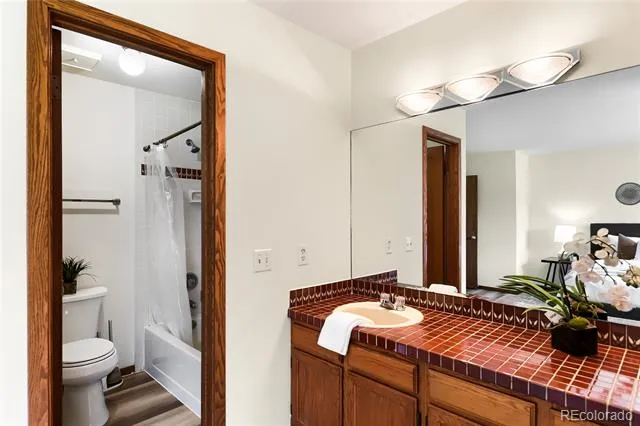 501 Manhattan Drive #103 Boulder, CO 80303