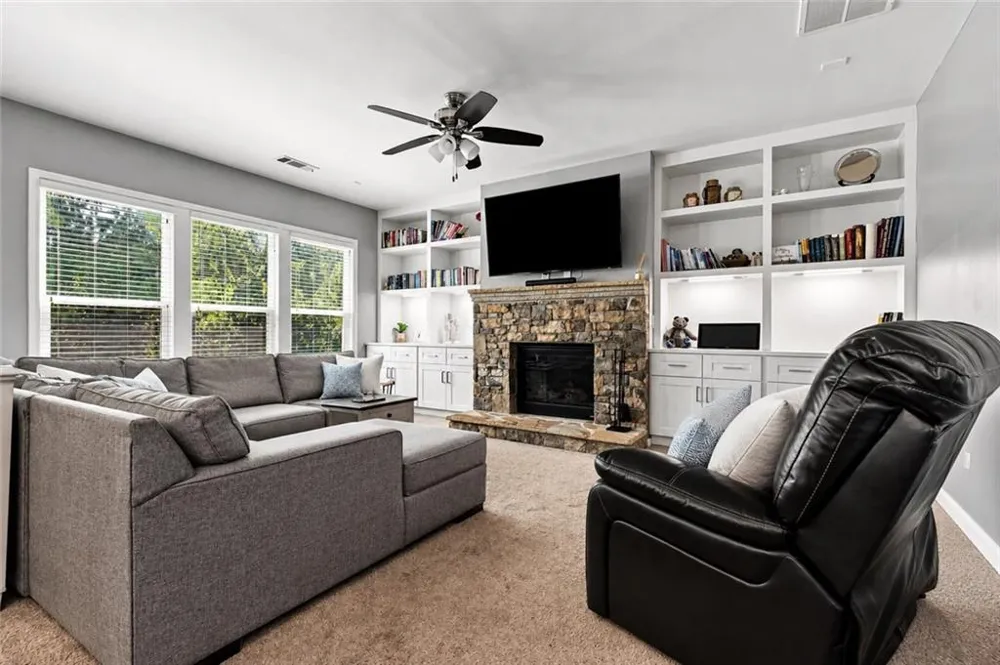 6398 Pierless Avenue Sugar Hill, GA 30518