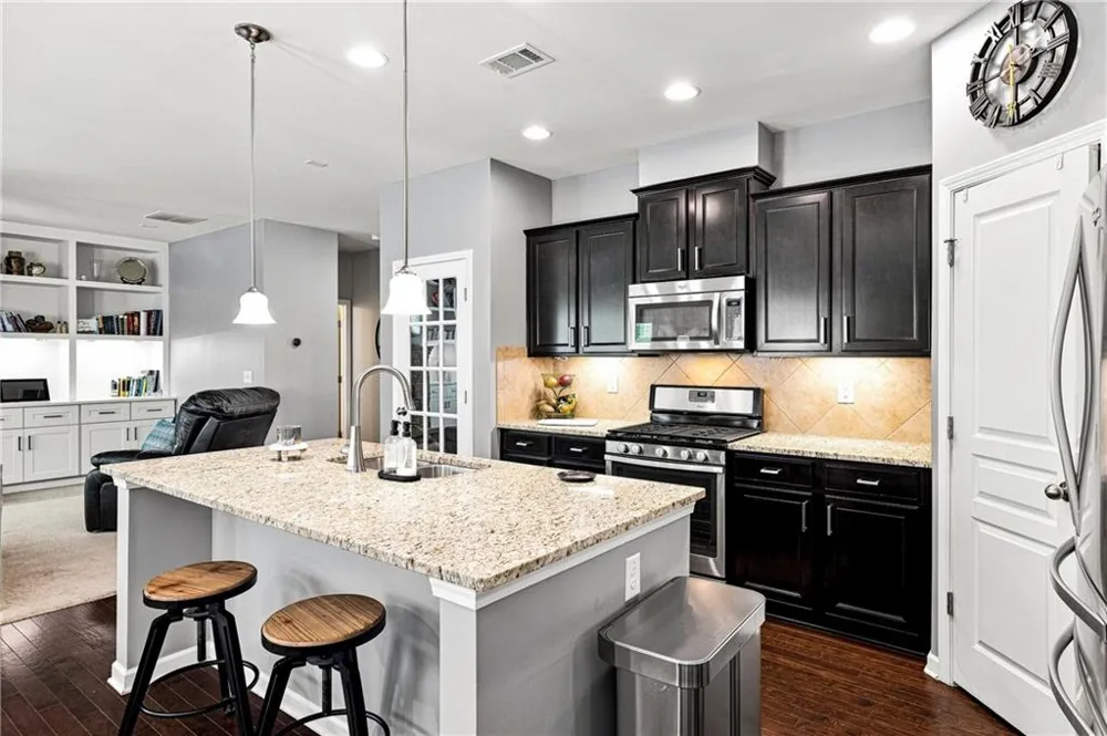 6398 Pierless Avenue Sugar Hill, GA 30518