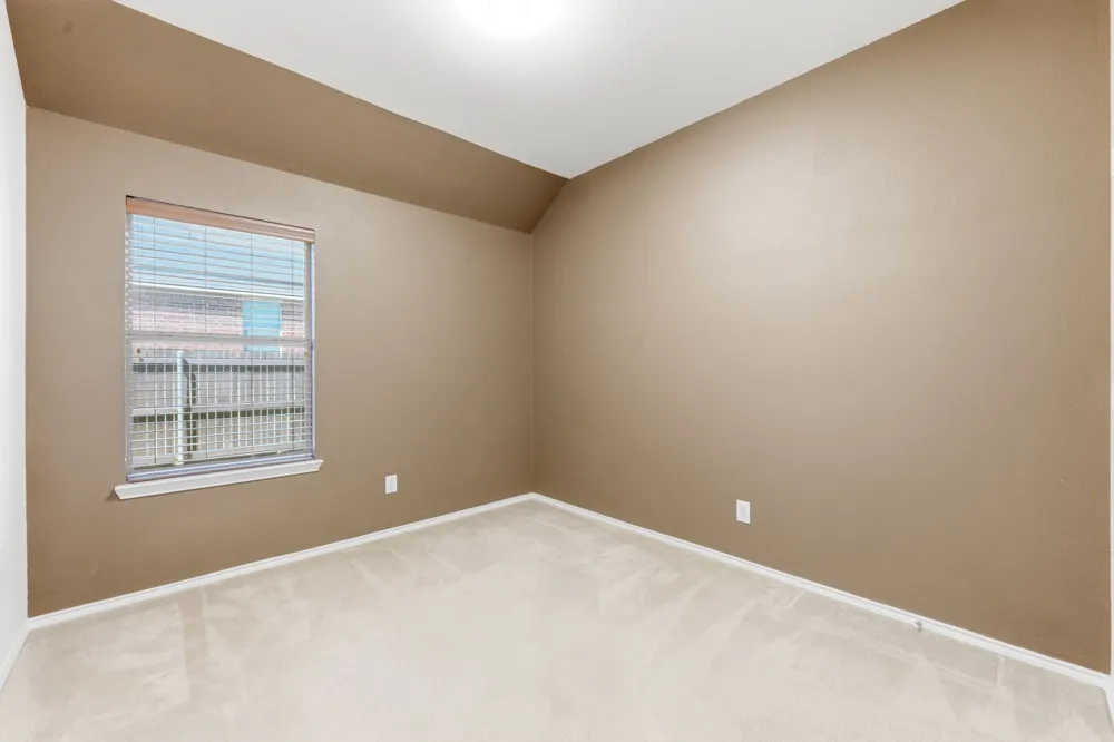 513 Northbrook Avenue Oak Point, TX 75068