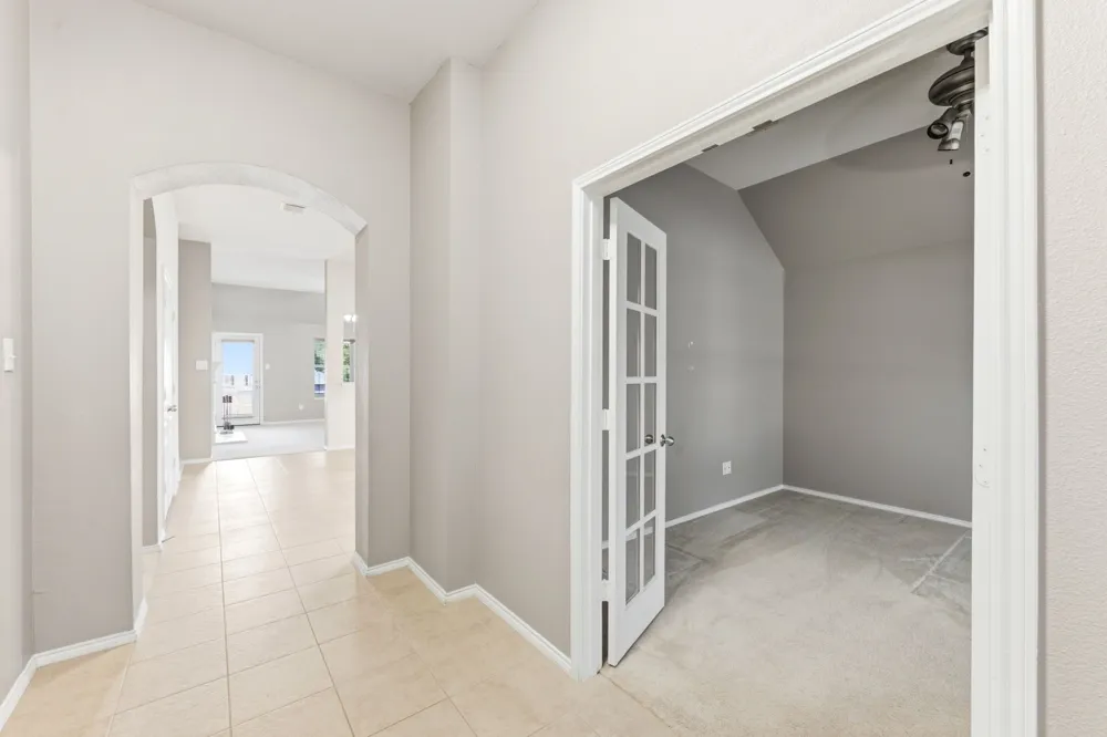 513 Northbrook Avenue Oak Point, TX 75068