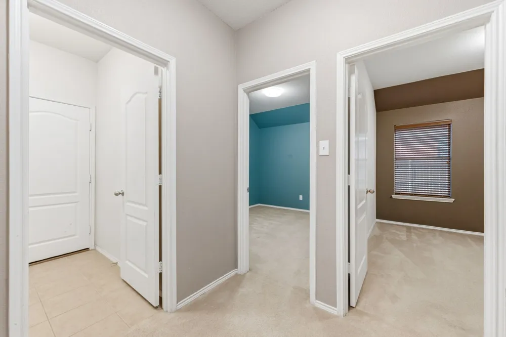 513 Northbrook Avenue Oak Point, TX 75068