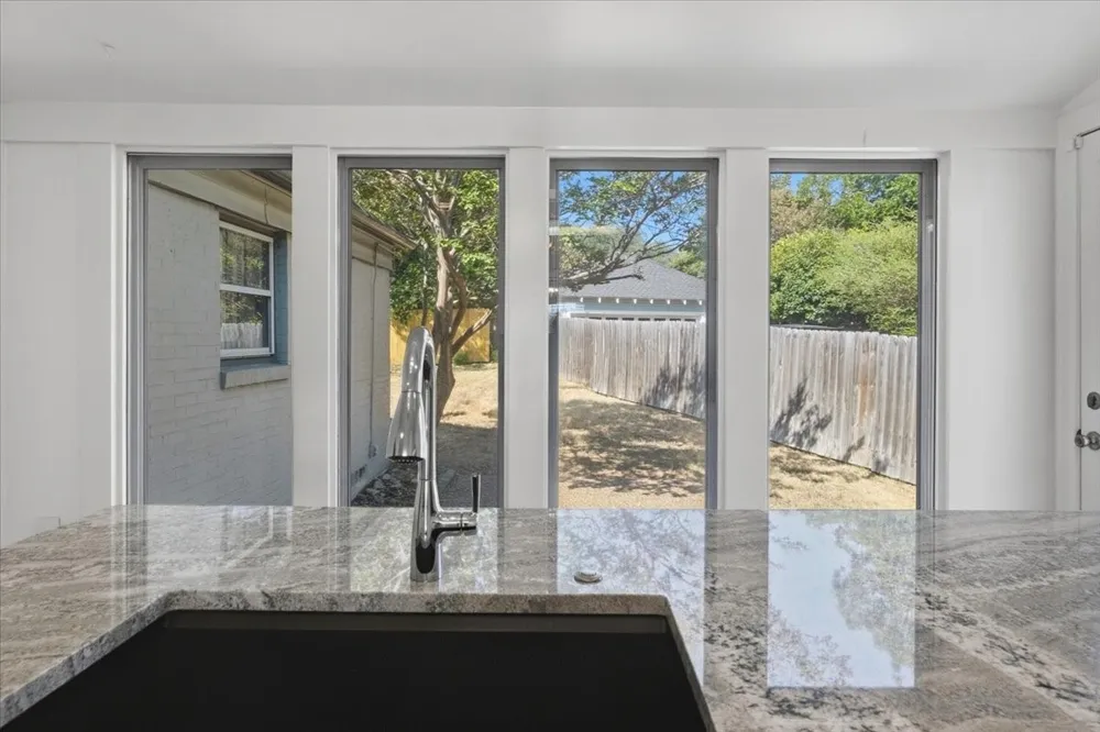 3101 Westcliff Road W Fort Worth, TX 76109