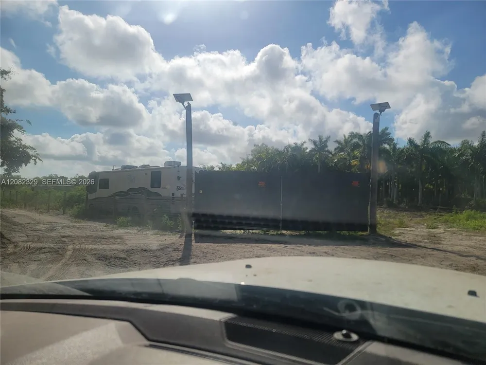 18150 SW 368 Homestead, FL 33034