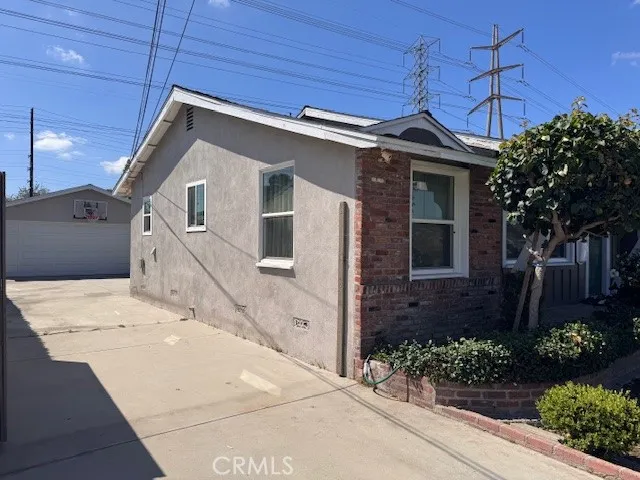 7202 El Viento Buena Park, CA 90620