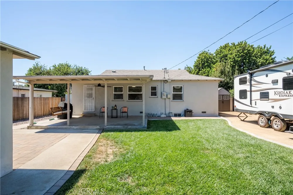 686 Ukiah Way Upland, CA 91786