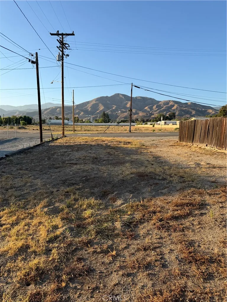 6914 Center Street Highland, CA 92346
