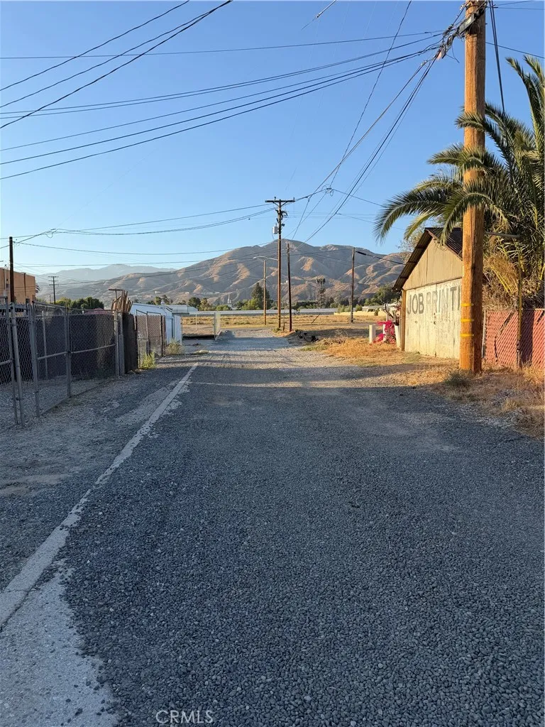 6914 Center Street Highland, CA 92346