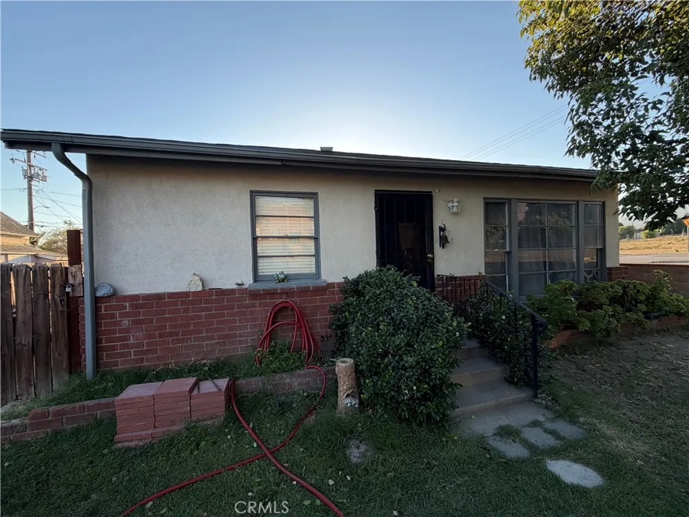 6914 Center Street Highland, CA 92346