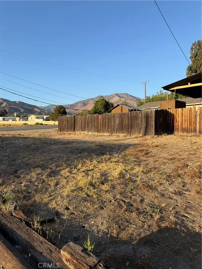 6914 Center Street Highland, CA 92346