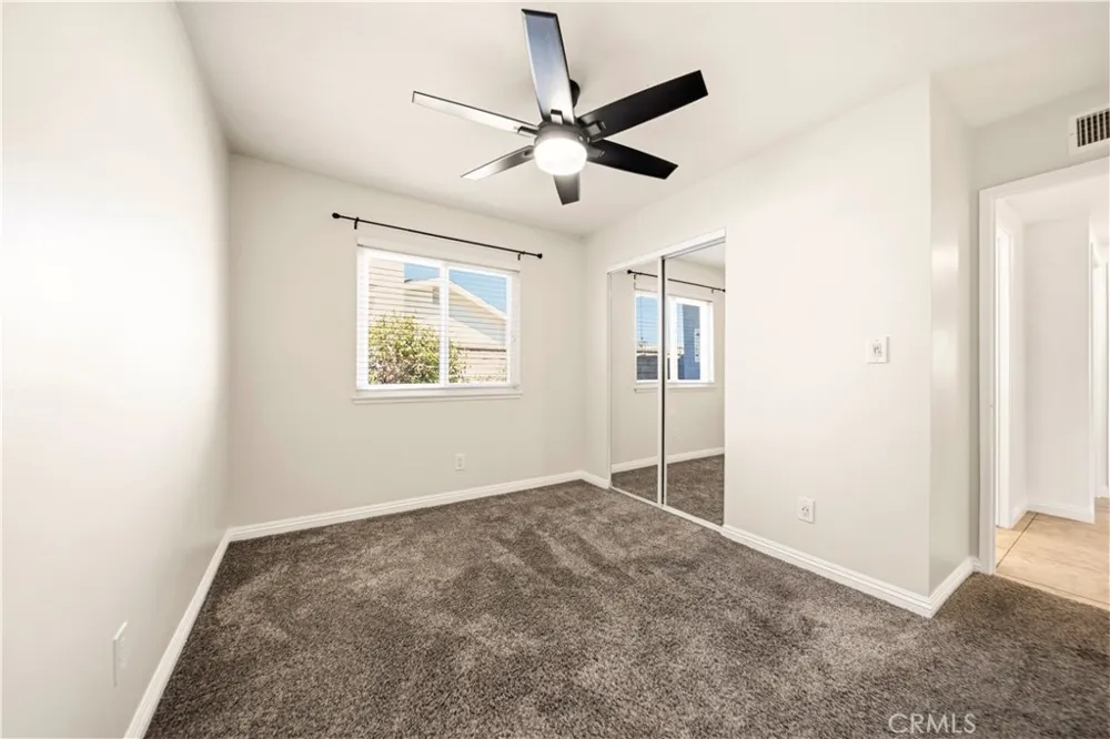 27546 Evron Avenue Canyon Country, CA 91351