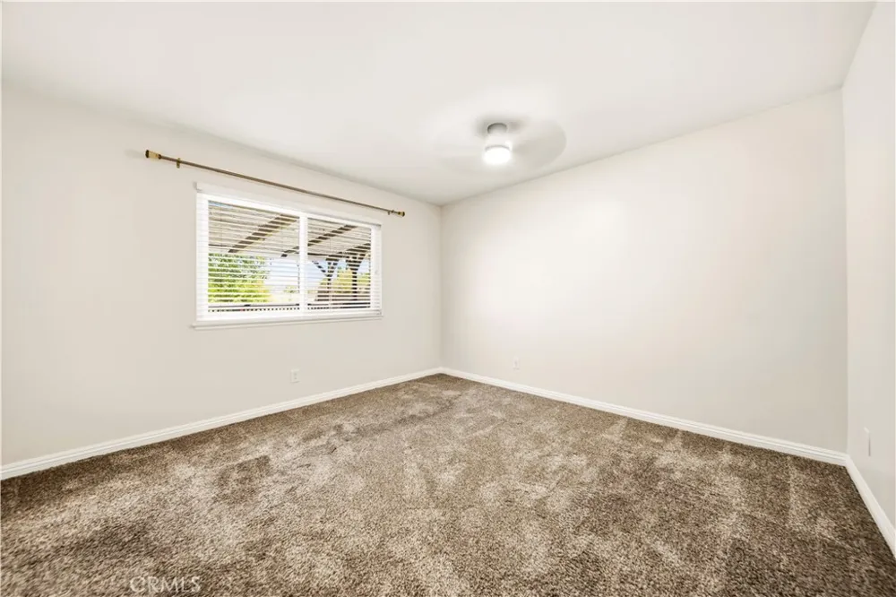 27546 Evron Avenue Canyon Country, CA 91351